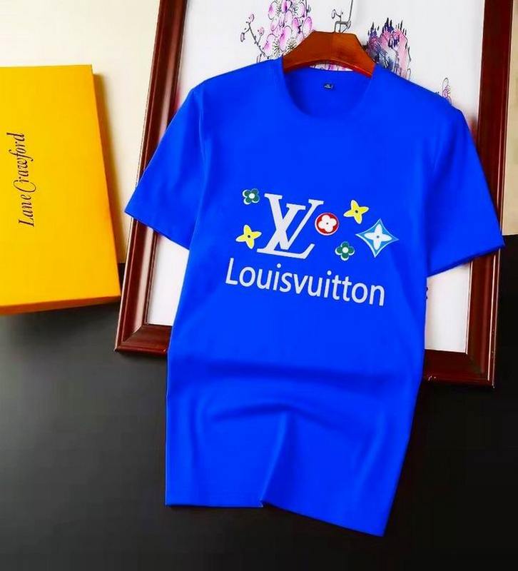 Louis Vuitton Men's T-shirts 386